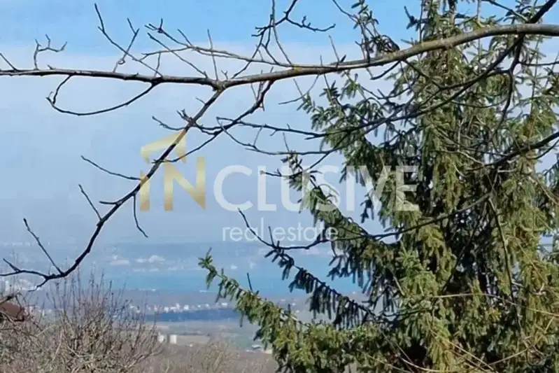 Парцел във Варна, с. Оборище