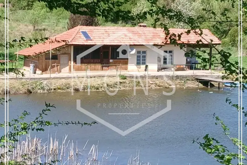 Plot in Gabrovo, Petko Slaveikov