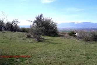 Парцел в с. Подгумер