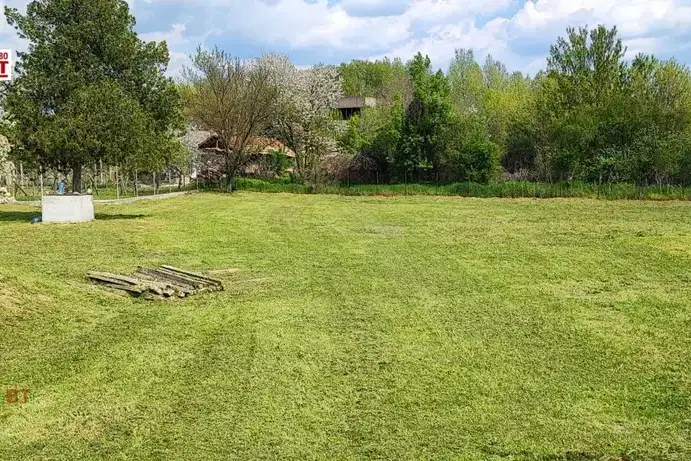 Plot in Oblast Veliko Tyrnovo, Pyrvomaici
