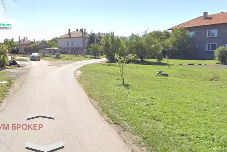 Парцел в София, с. Равно поле