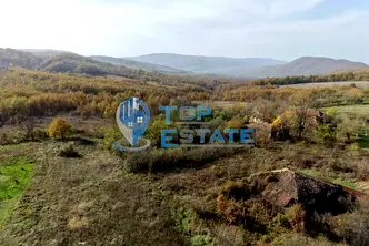 Парцел във Велико Търново, с. Равново