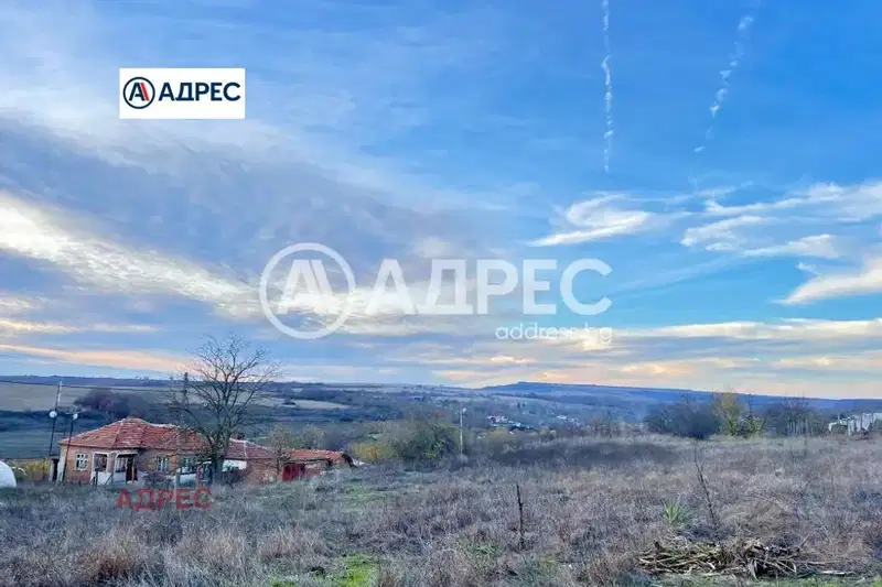 Парцел във Варна, с. Садово