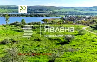 Парцел във Варна, с. Страшимирово