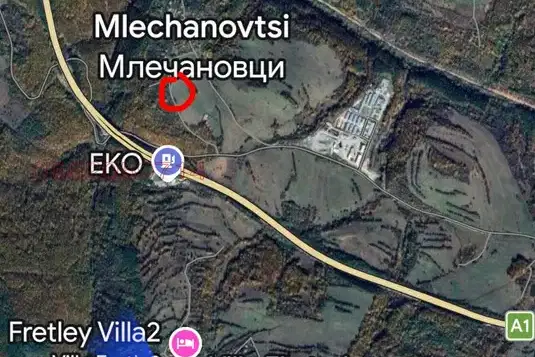 Plot in област София, Vakarel