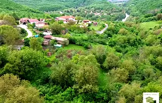 Парцел във Велико Търново, с. Ветринци