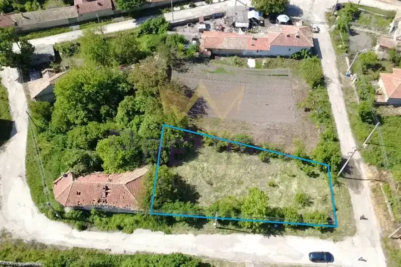 Парцел във Варна, с. Ягнило