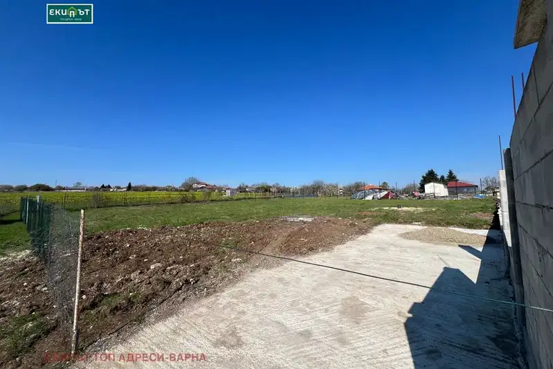Парцел във Варна, с. Яребична