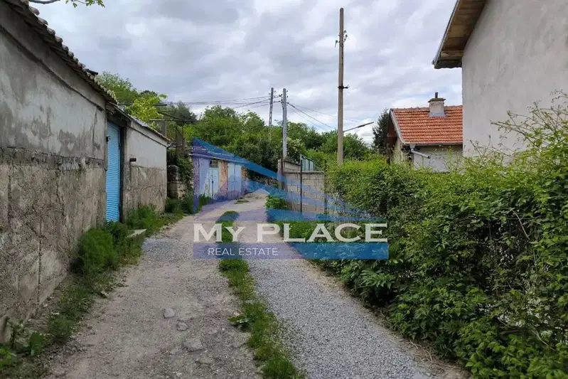 Парцел в Шумен, Боян Българанов 2