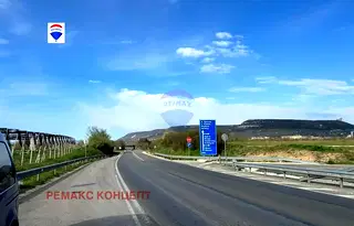 Парцел в Шумен, Промишлена зона