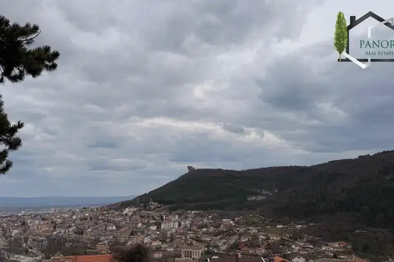 Plot in Shumen, Tombul Djamiya