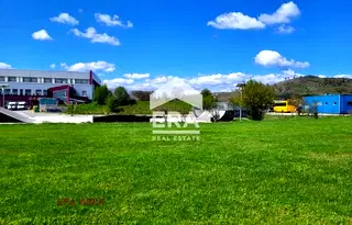 Парцел в София, Сливница