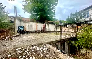 Парцел в София, Сливница