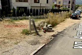 Парцел в София, Кръстова вада