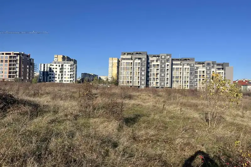 Парцел в София, Люлин 5