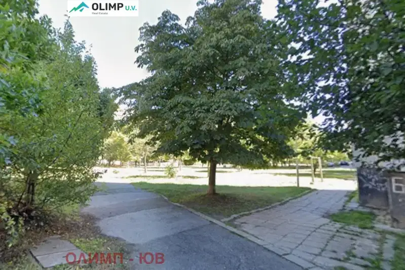 Парцел в София, Младост 1