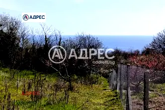 Парцел във Варна, Галата