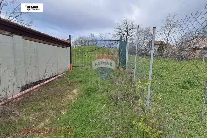 Парцел във Варна, м-т Горна Трака
