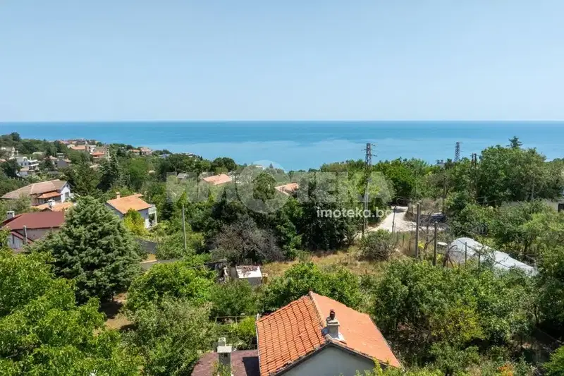 Парцел във Варна, м-т Манастирски рид