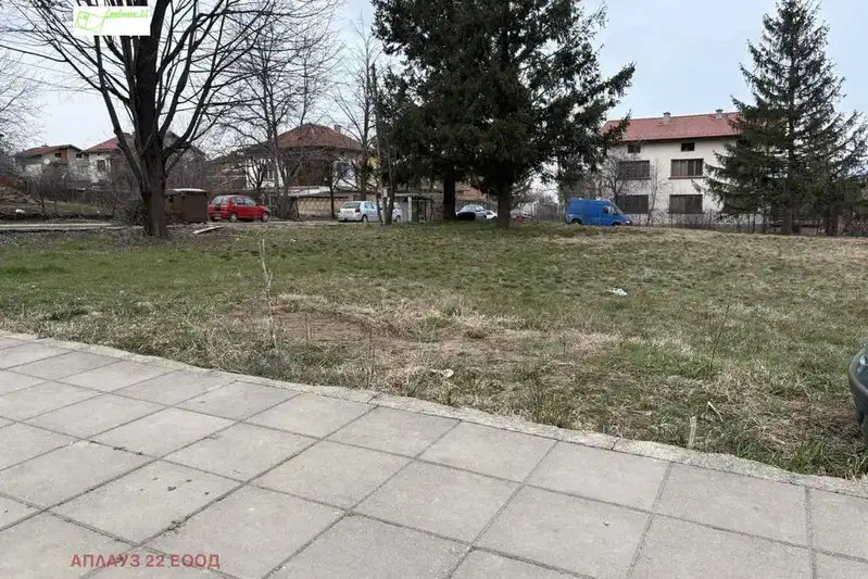 Парцел в Монтана, Вършец