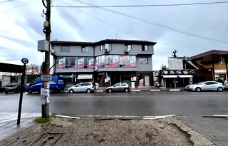 Бизнес имот в Нови Искър
