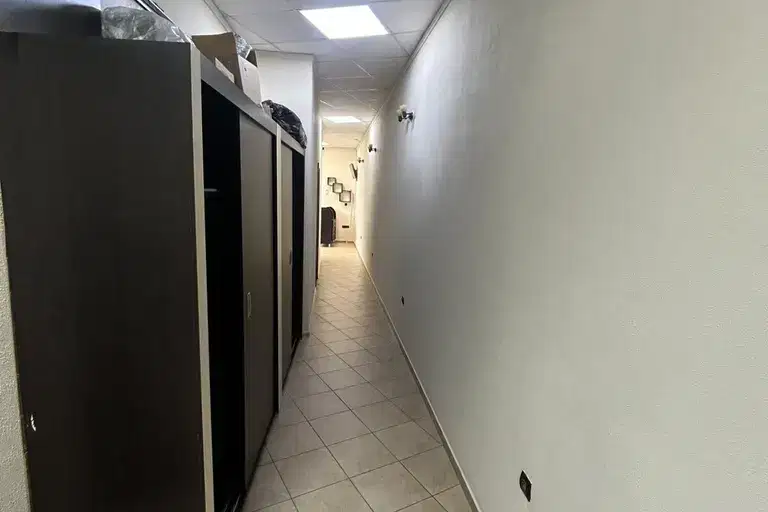 Бизнес имот във Варна, Център