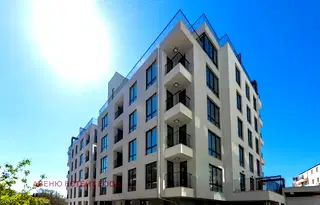 Бизнес имот във Варна, Изгрев