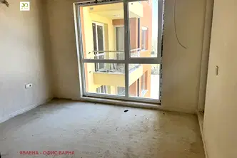 Бизнес имот във Варна, Младост 2