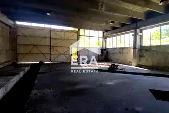 Промишлена сграда във Варна, Девня
