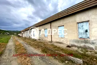 Промишлена сграда в Кърджали, Крумов