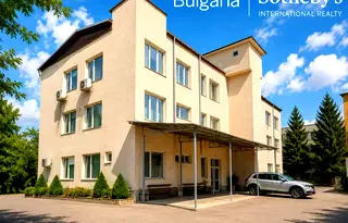 Промишлена сграда във Враца, Мездра