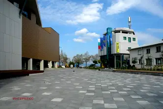 Промишлена сграда в Бургас, Несебър
