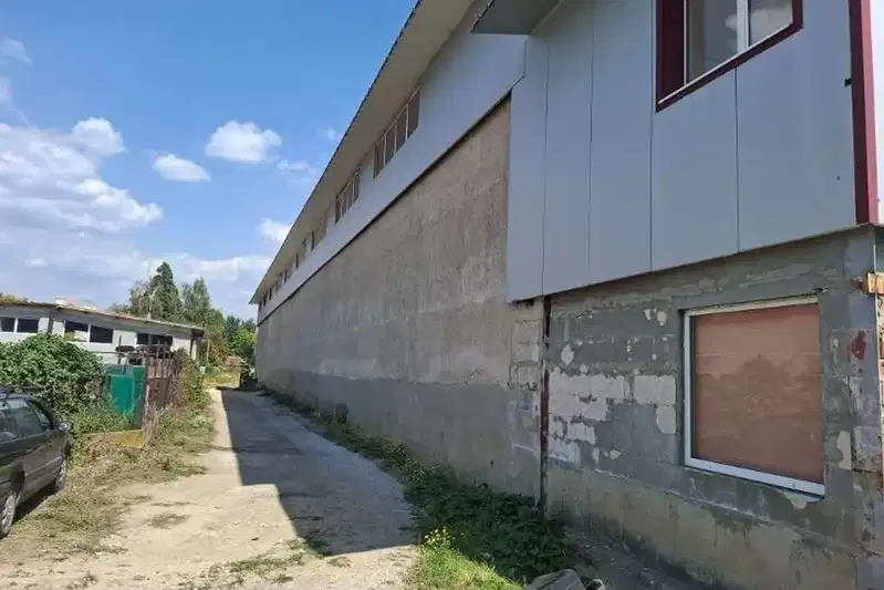 Industrial Building in Oblast Pazardjik, Panagyurishte