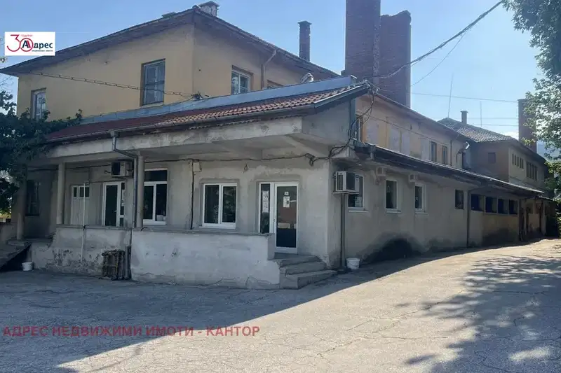 Industrial Building in Oblast Pazardjik, Peshtera