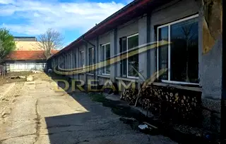 Промишлена сграда в Пловдив, Първомай