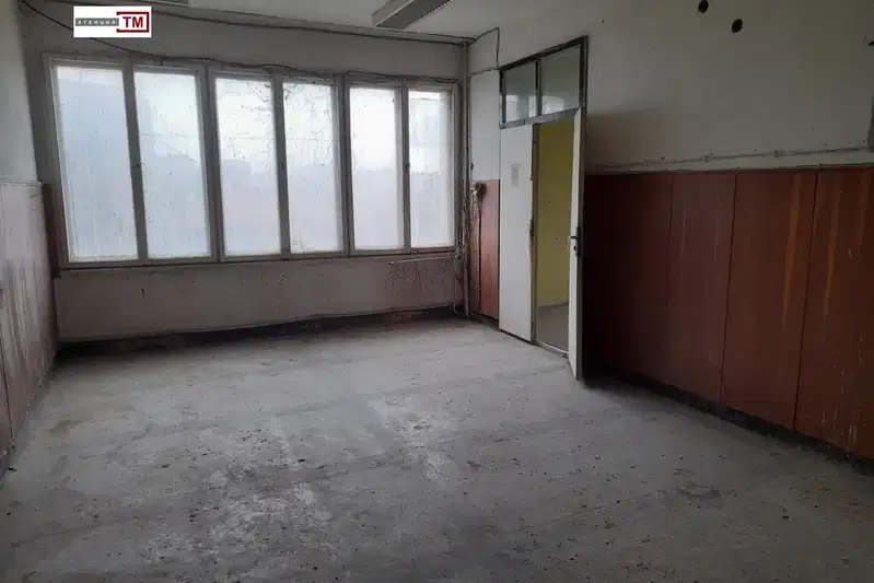 Промишлена сграда в Стара Загора, Раднево