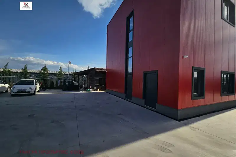 Industrial Building in Oblast Pernik, Radomir