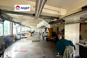 Промишлена сграда в Русе, Широк център