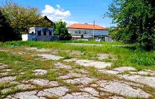 Промишлена сграда в Пазарджик, с. Алеко Константиново