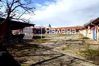 Промишлена сграда в Пловдив, с. Езерово
