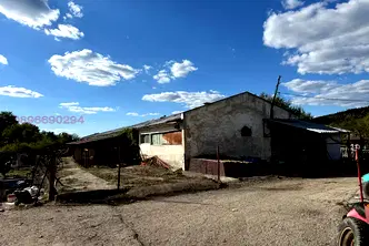 Промишлена сграда в Габрово, с. Гергини