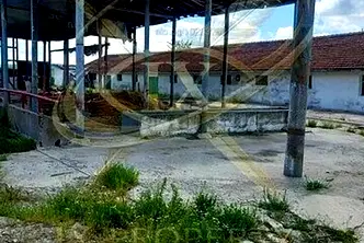 Промишлена сграда в Бургас, с. Ливада