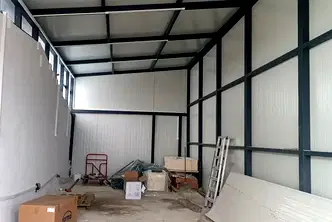 Промишлена сграда в с. Мировяне