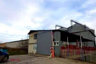 Промишлена сграда в Добрич, с. Преселенци