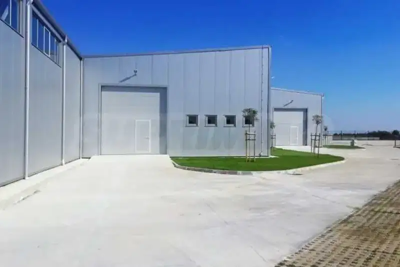 Industrial Building in Oblast Plovdiv, Trud