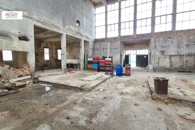 Industrial Building in Gabrovo, Sevlievo