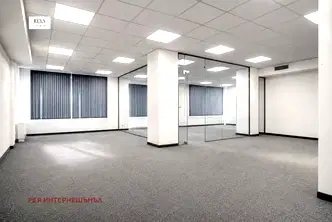 Промишлена сграда в София, Център