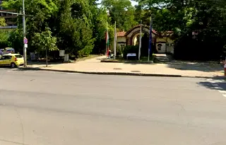 Промишлена сграда в София, Медицинска академия