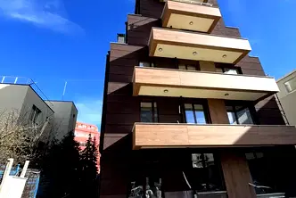 Промишлена сграда в София, Младост 1