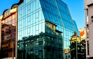 Промишлена сграда в София, Оборище
